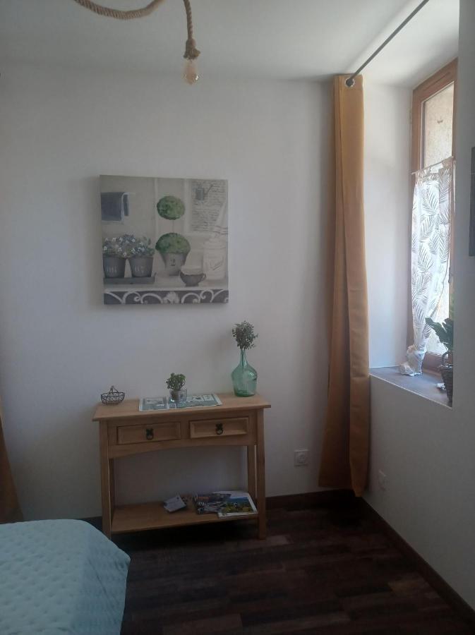 Chambre D'Hote Au Jardin Le Clos Des Vins D'Anges Saint-Pierre-des-Champs Buitenkant foto
