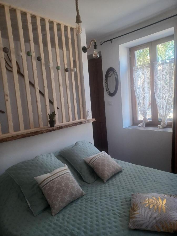 Chambre D'Hote Au Jardin Le Clos Des Vins D'Anges Saint-Pierre-des-Champs Buitenkant foto