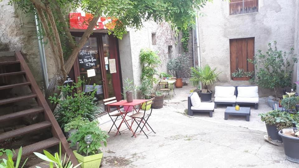 Chambre D'Hote Au Jardin Le Clos Des Vins D'Anges Saint-Pierre-des-Champs Buitenkant foto